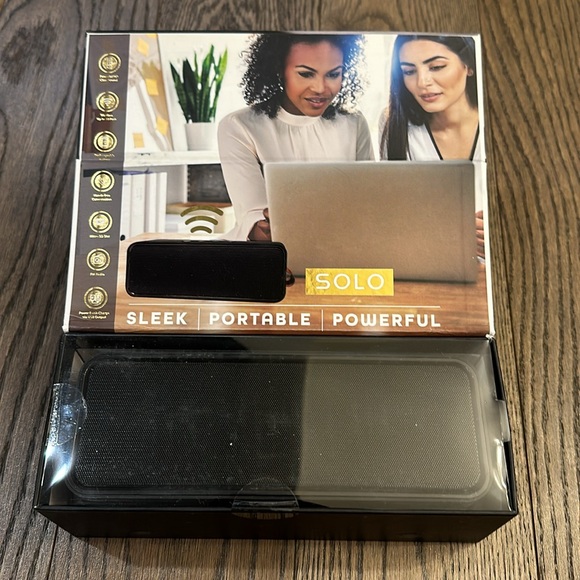 NEW SoundBound Portable wireless black Speaker - Picture 4 of 4